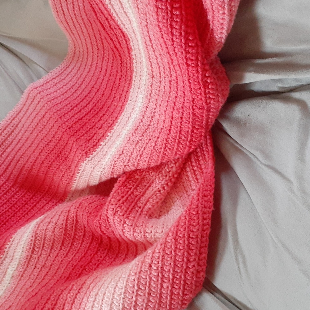 Pink ombre baby blanket